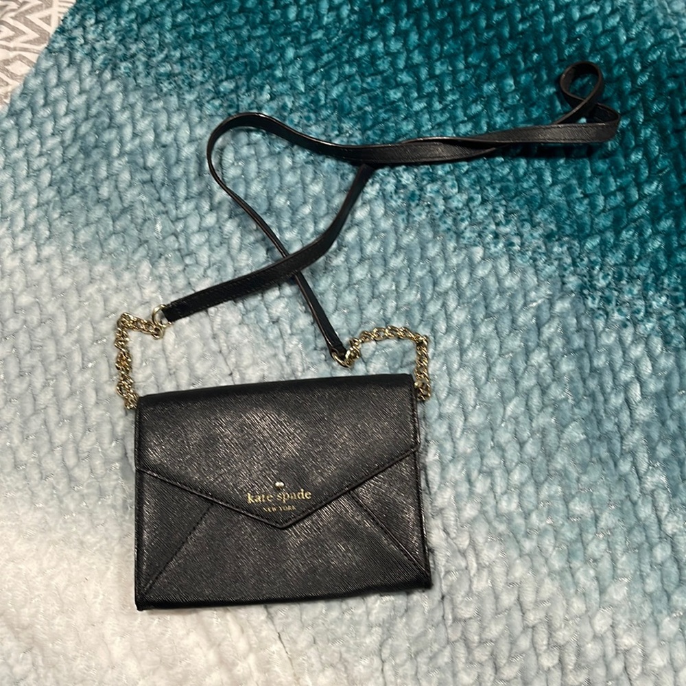 Small Kate Spade crossbody